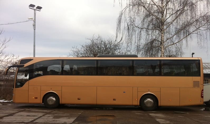 Lower Austria: Buses order in Wiener Neustadt in Wiener Neustadt and Austria